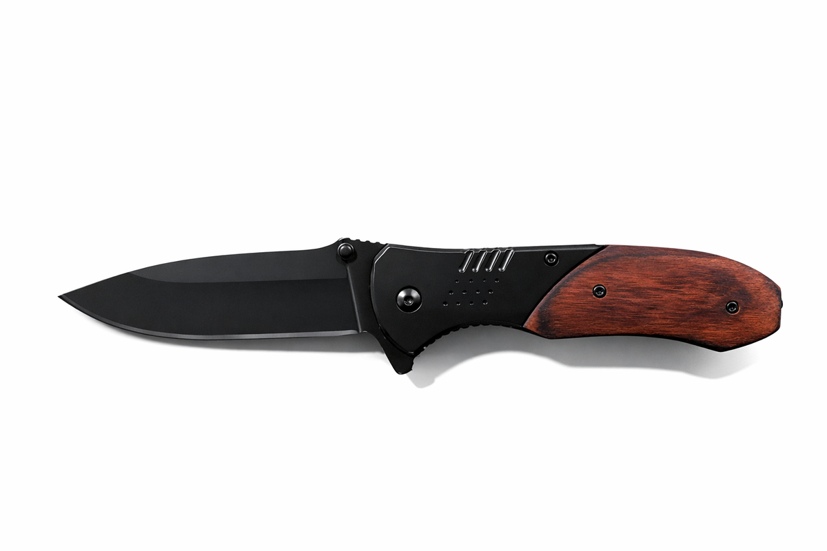 Knife with customizable options